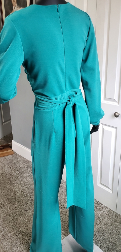 Jumpsuits - Picture 3 of 4